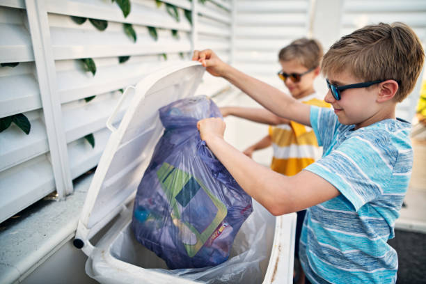 Best Junk Hauling Services  in Rochester, IL